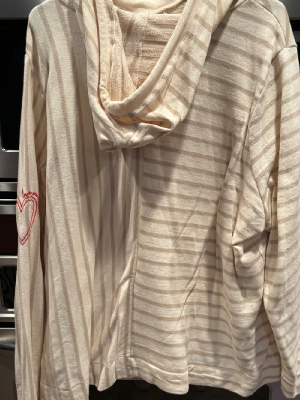 Peace Love World striped hoodie size 2X - Picture 3 of 3